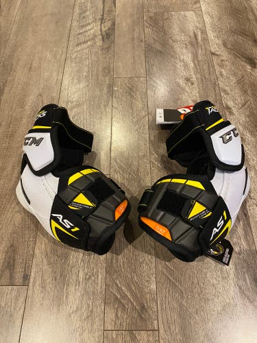 Senior Large CCM Super Tacks AS1 Elbow Pads Pro Stock (New)