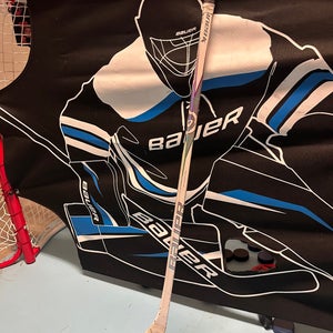 Junior Bauer Proto2 Right Handed Hockey Stick P28 30 Flex (Used)