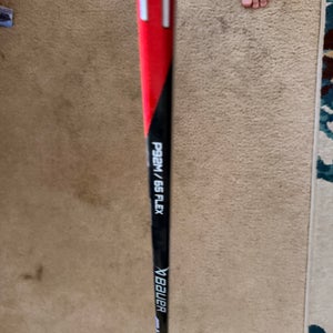 BROKEN Intermediate Bauer Right Handed Hockey Stick P92M 65 Flex (Used)