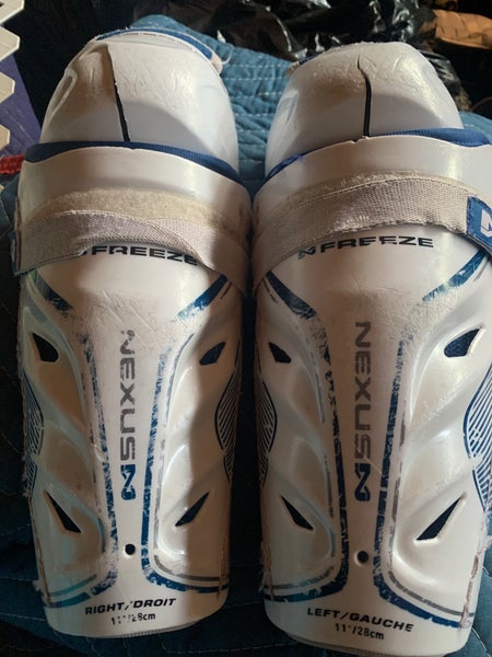 Youth Bauer Nexus 4000 11" Shin Pads (Used)