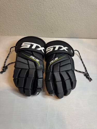 STX Stallion 200 Lacrosse Gloves (Used) - Size Large (Boys)