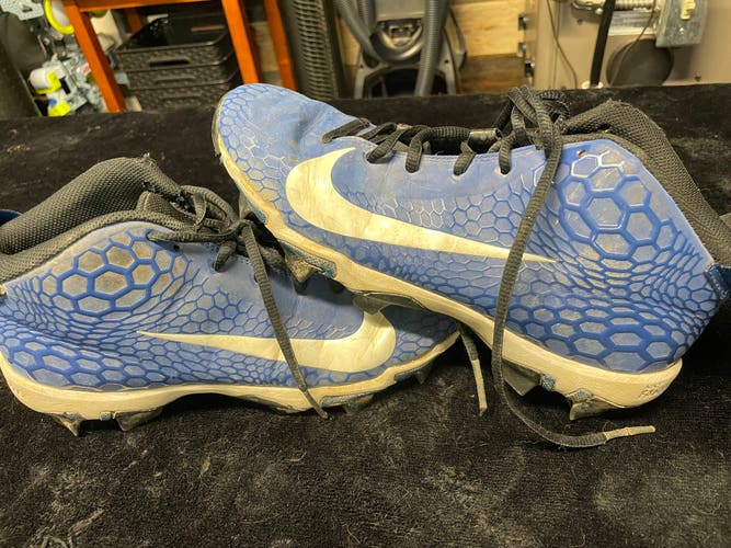 Blue Kid's 7Y (Big Kids / Youth) Nike Force Zoom Trout 5 High Top (Used)