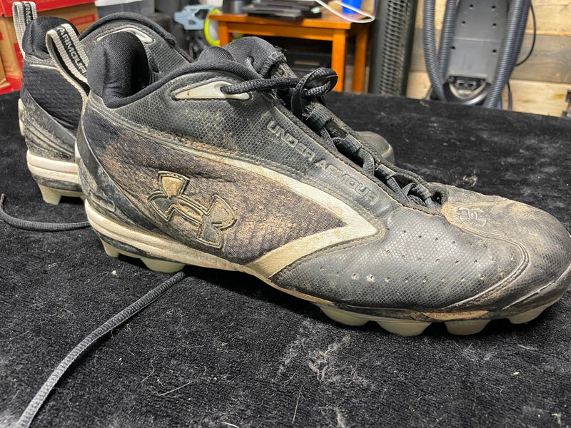 Men's Size M 12.0 (W 13.0) Under Armour (Used)