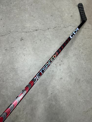75 Flex Custom P88M Senior CCM JetSpeed FT5 Pro Right Hand Hockey Stick Pro Stock NHL (Used)