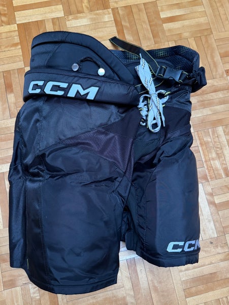 Senior XL CCM Tacks XF Pro Hockey Pants (Used)