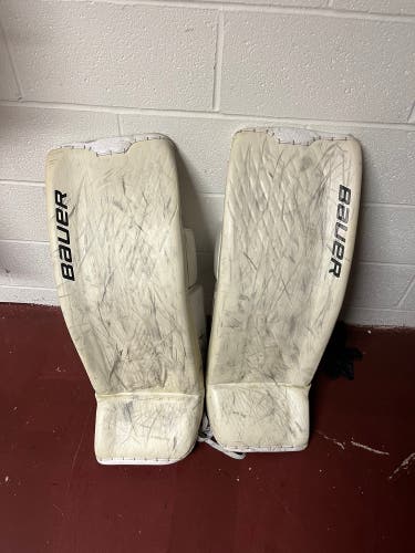 33" Bauer Ultrasonic Goalie Leg Pads (Used)