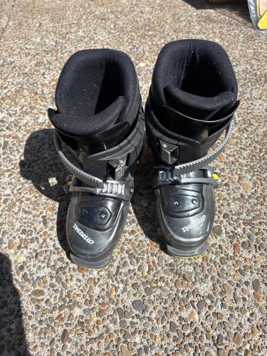 Mondo 21 & 21.5 Dalbello FXR Ski Boots (Used)