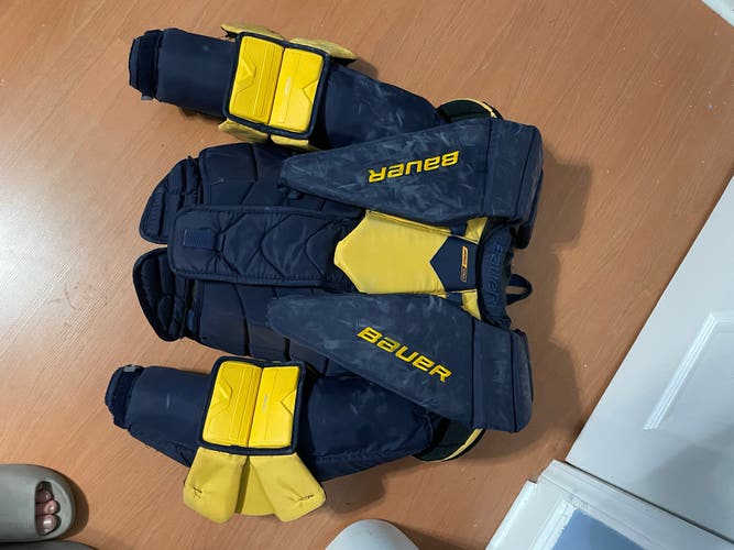 Bauer Hyperlite xl chest protector