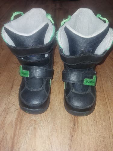 3Y (Big Kids / Youth) Burton Progression Kids Snowboard Boots (Used)