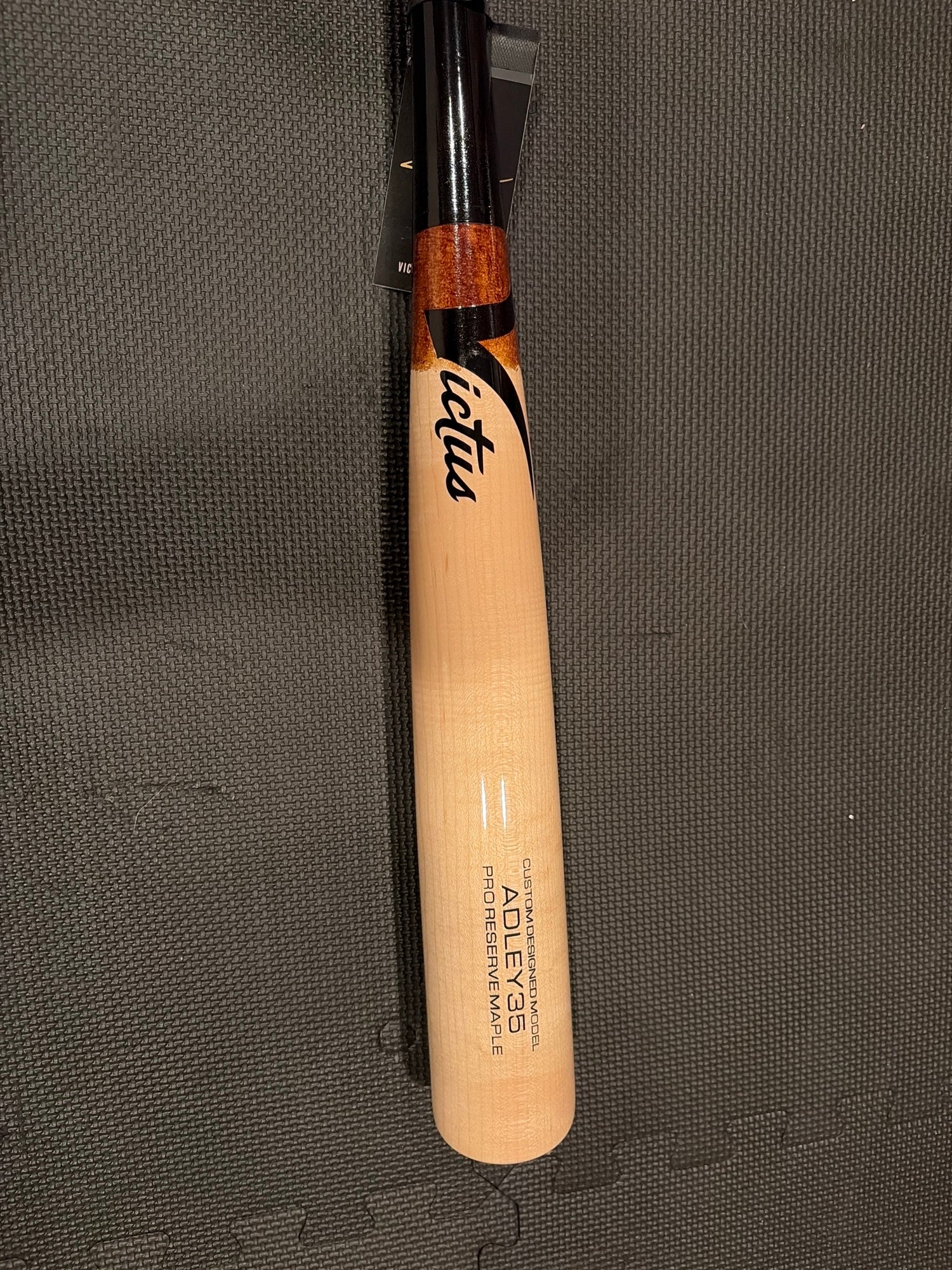 Victus Anthony Volpe VOLPE1 Pro Reserve | SidelineSwap | Buy and