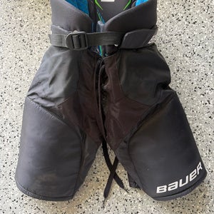Men's Junior Large Bauer X Hockey Pants (Used)