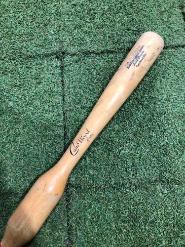 CamWood Bat 28" (Used)