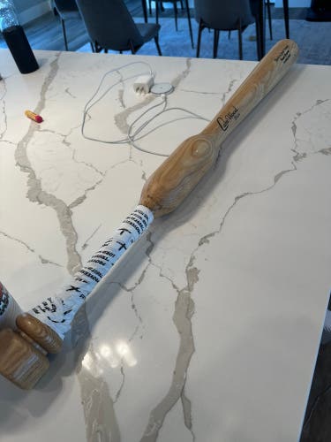 CamWood Game Bat Bat (-4) 30 oz 34" (Used)