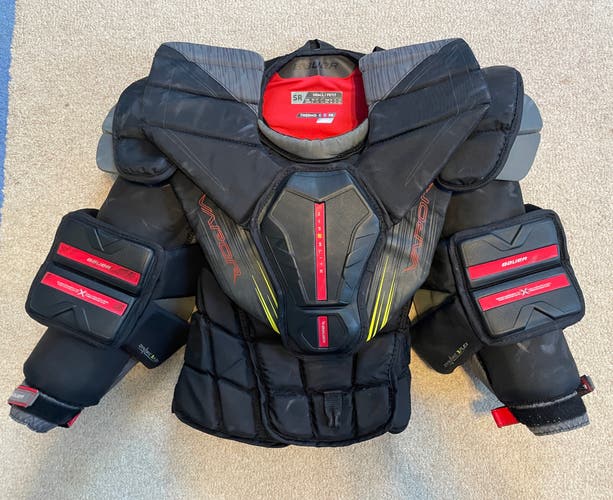 Small Bauer Vapor Hyperlite 2 Goalie Chest Protector (Used)