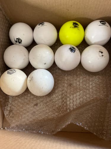 10 Used Penn Monto Elite Field Hockey Balls