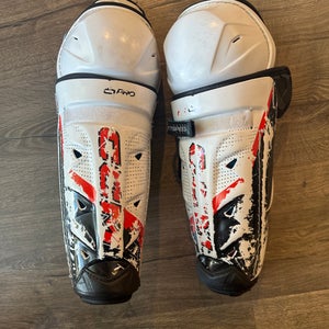 Junior CCM JetSpeed FT6 Pro 12" Shin Pads (Used)