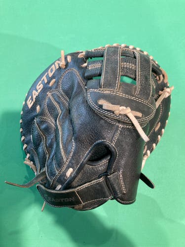 RH 32.5" Easton Prowess Catcher's Fastpitch Glove