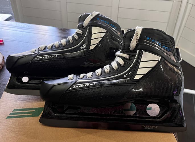 True SVH One Piece Goalie Skates Regular Width Pro Stock 10 (New)