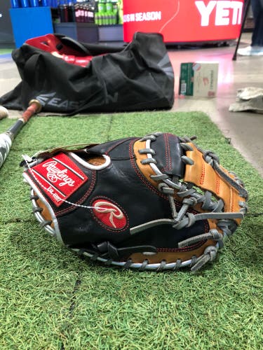 Rawlings R9 RH Catcher's Glove 32" (Used)