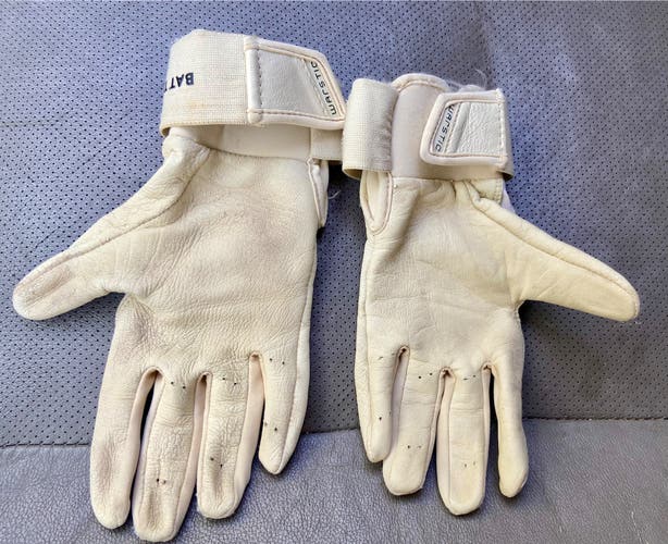 Small Batting Gloves (Used)