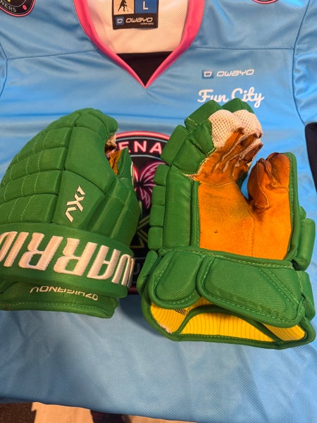 Maple Leafs st pats Warrior AX1 Pro Gloves 14" Pro Stock (Used)