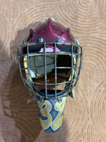 Senior S/M Bauer Profile 950X Goalie Mask | ASU Paint Job (Used)