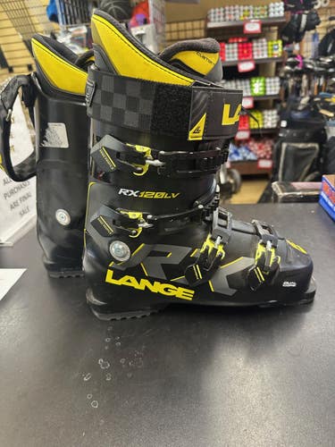 Lange RX 120 LV Mondo 28 & 28.5  Ski Boots (Used)