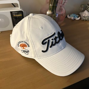 White Titleist Tour Kiawah Island Golf Resort Performance Hat (Used)