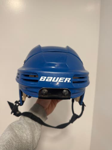 Medium Bauer 4500 Helmet (Used)