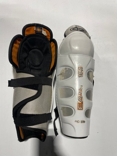 Used Easton JUNIOR Junior Shin Guards White 11" 11769-S000029379