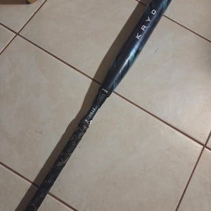 2025 Louisville Slugger Kryo Composiste Bat (-10) 22 oz 32" (Used)