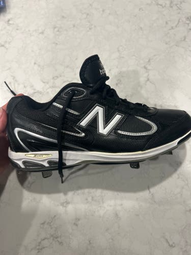 Black Men's Size M 10.5 (W 11.5) Adult New Balance Low Top Metal (New)