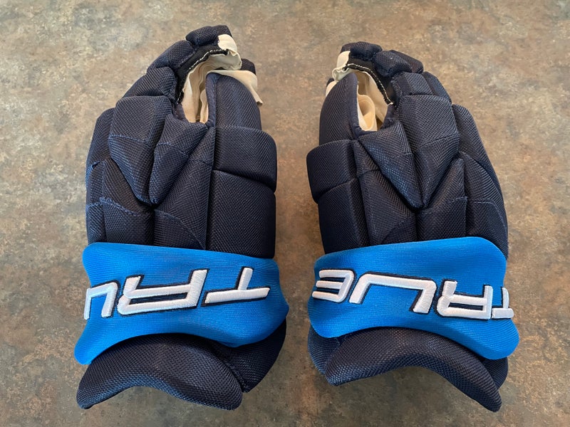 True Catalyst 9x Pro Gloves 14" Pro Stock (Used)