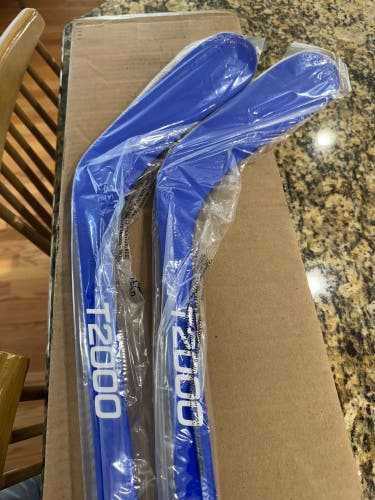 2 Pack Junior Sher-Wood T2000 Right Handed Hockey Stick (New)