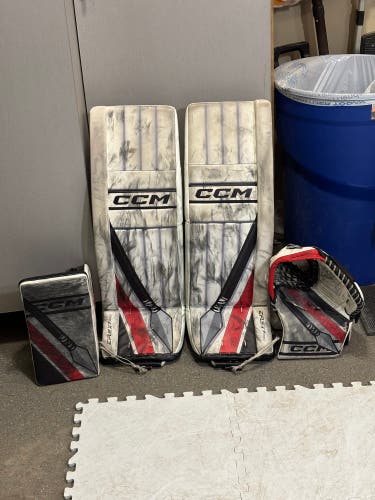 35" 2025 CCM EFlex 7 Regular Goalie Full Set Pro Stock (Used)