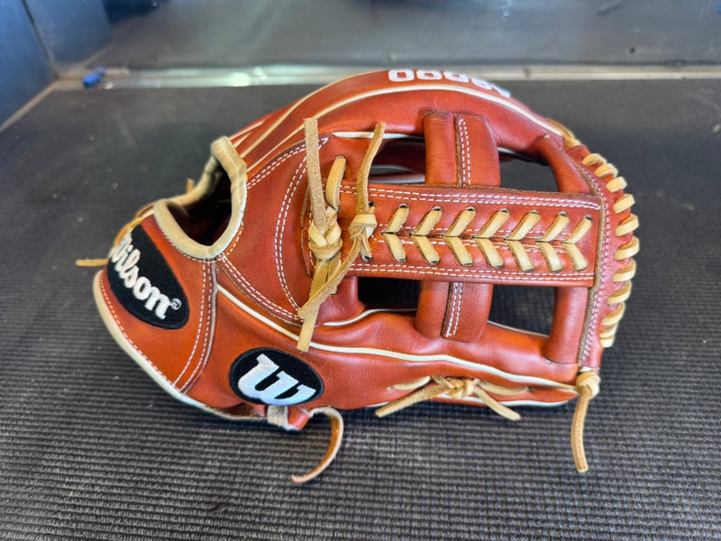 Wilson A2000 1785 RH Infield Baseball Glove 11.75" (Used)