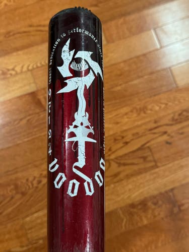2025 DeMarini Voodoo One Alloy BBCOR Certified Bat (-3) 29 oz 32" (Used)