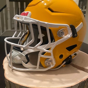 ADULT Medium Riddell SpeedFlex Helmet w/ Upgraded facemask