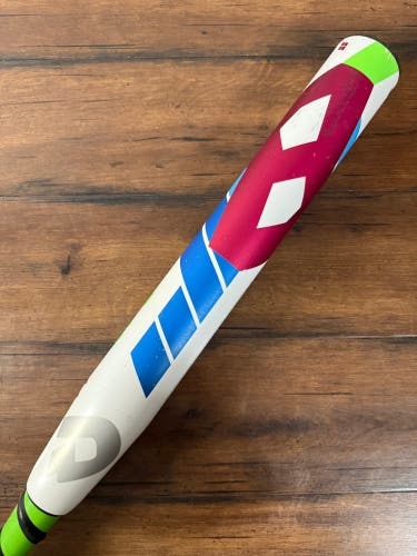 DeMarini CF8 32/21 (-11) Fastpitch Softball Bat