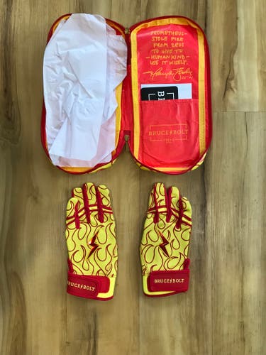 NEW Bruce Bolt Bader series premium pro short cuff