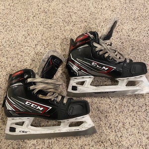 2019 CCM JetSpeed FT480 Hockey Goalie Skates Regular Width Size 5 (Used)