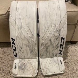 28" CCM Axis 1.5 Goalie Leg Pads (Used)