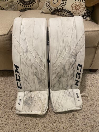 28" CCM Axis 1.5 Goalie Leg Pads (Used)