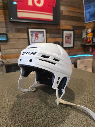 CCM  Super Tacks X Helmet