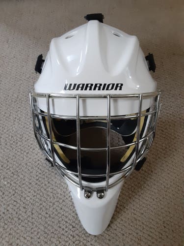 Senior Small Warrior R/F1 Goalie Mask (Used)
