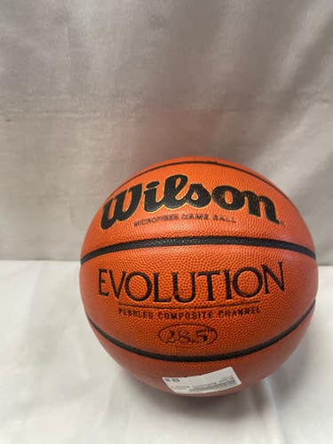 Used Wilson Basketball Womens Indoor 11490-S000269977
