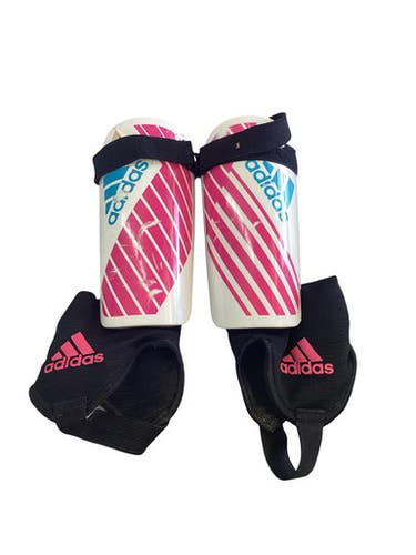 Used Adidas Soccer Shin Guards Youth White SM 11760-S000089448