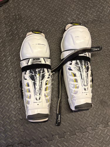Senior CCM Ultra Tacks 14" Shin Pads (Used)