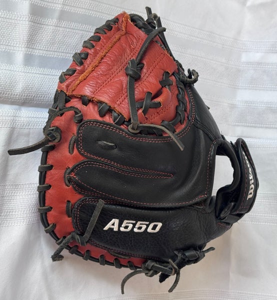 2023 Wilson A550 RH Catcher's Baseball Glove 32" (Used)