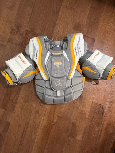 Large Vaughn Ventus LT68 Goalie Chest Protector (New)